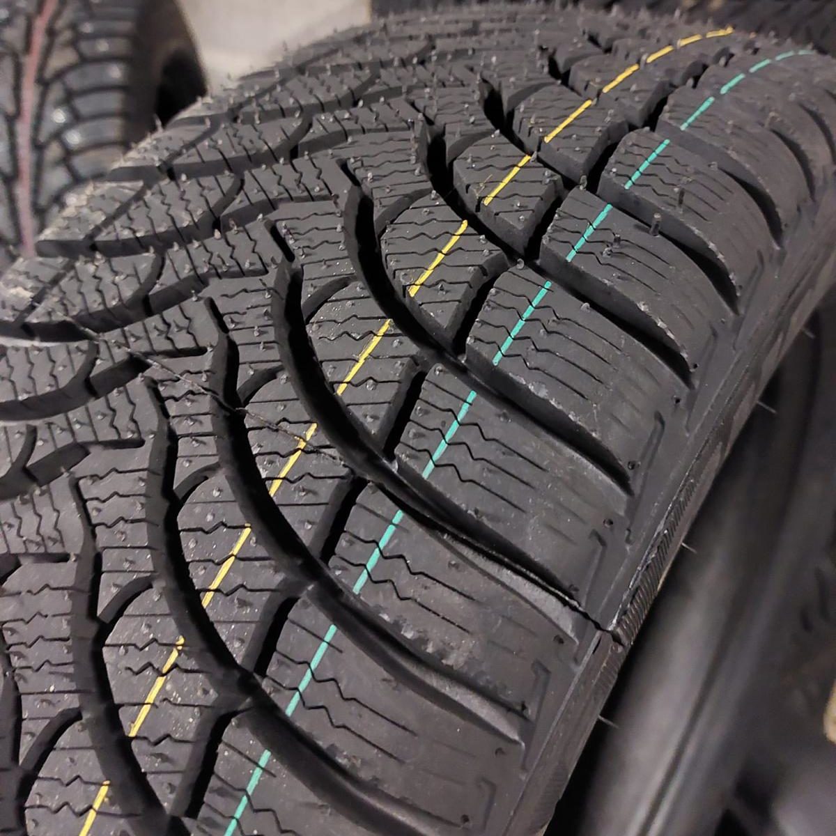 Riepas Gal-Gum 205/55 R16