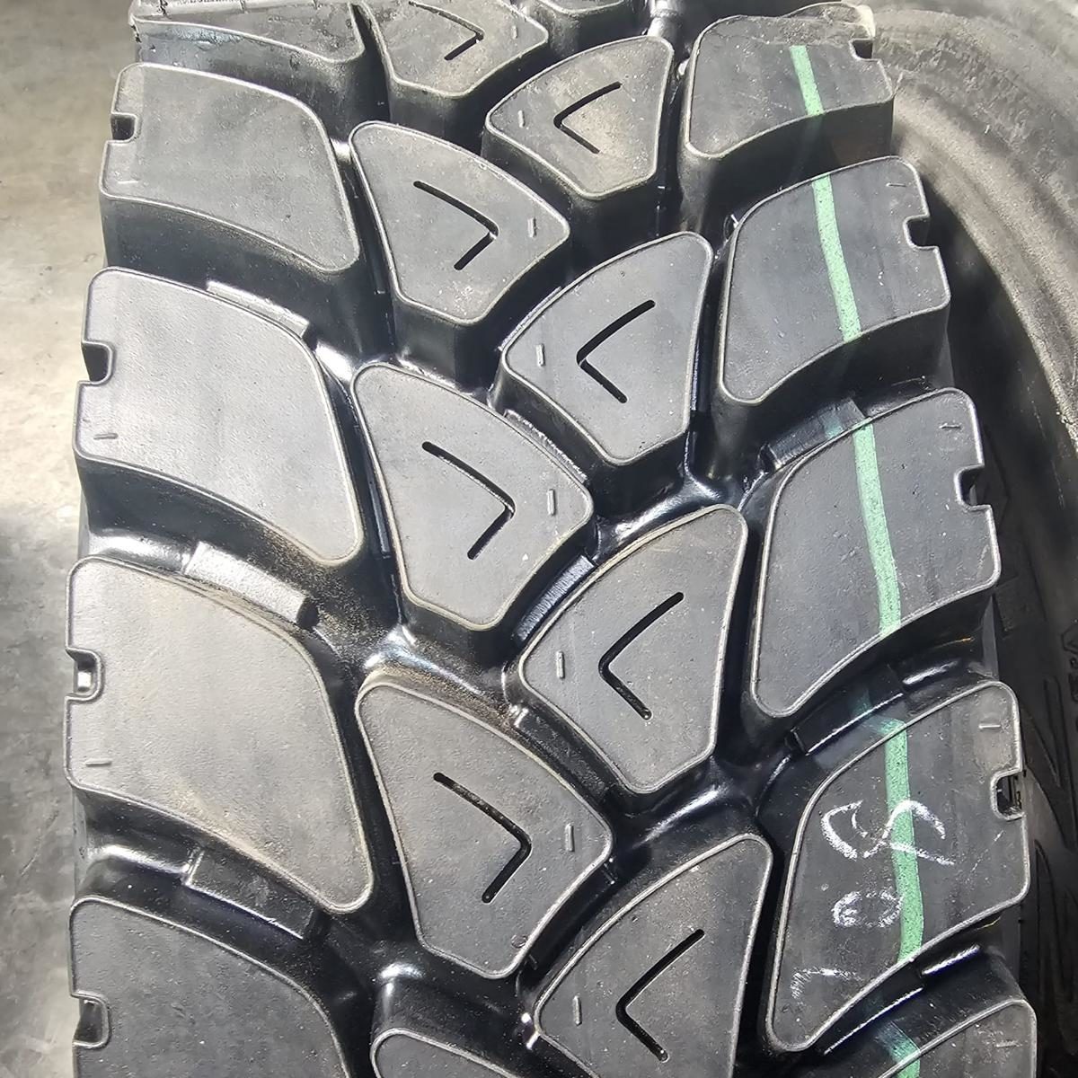 Velkošās ass kravas riepas 315/80 R22.5