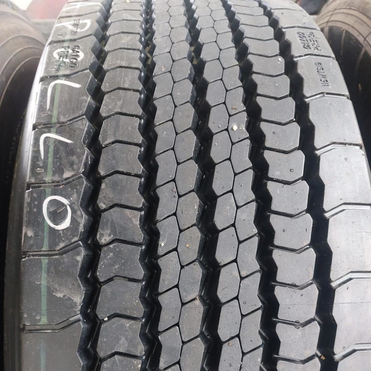 Atjaunotas piekabes ass kravas riepas 385/65 R22.5