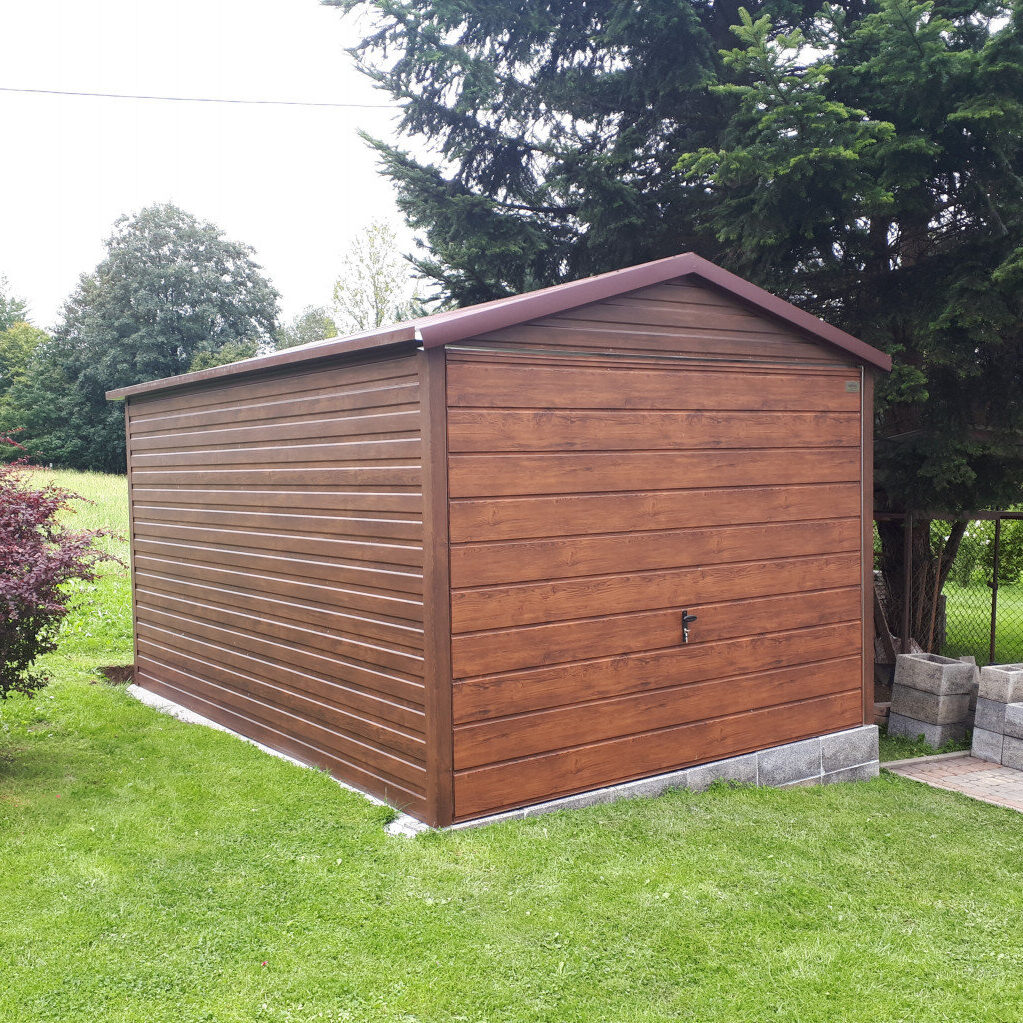 Metāla garāža 3x6m koka imitācija